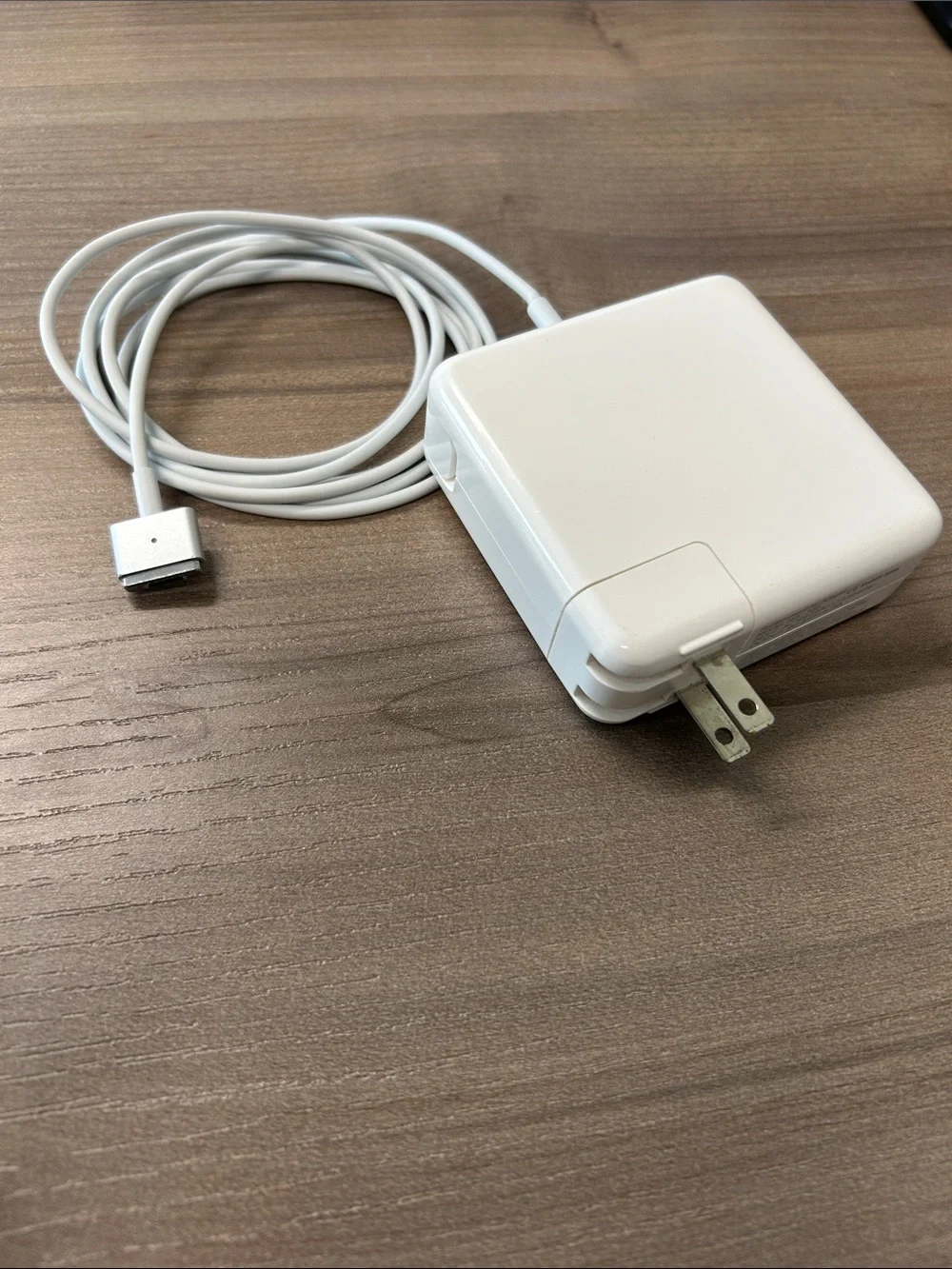 White MagSafe-Style Power Adapter Charger for Apple MacBook